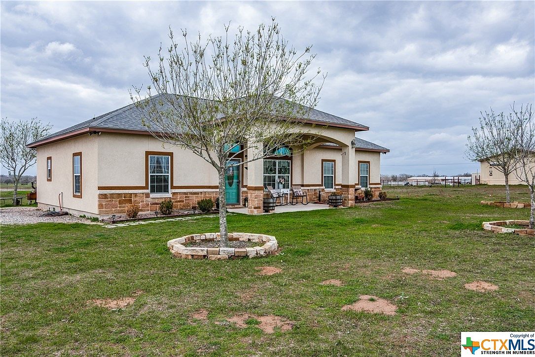 7286 Elm Creek Rd, Seguin, TX 78155 Zillow