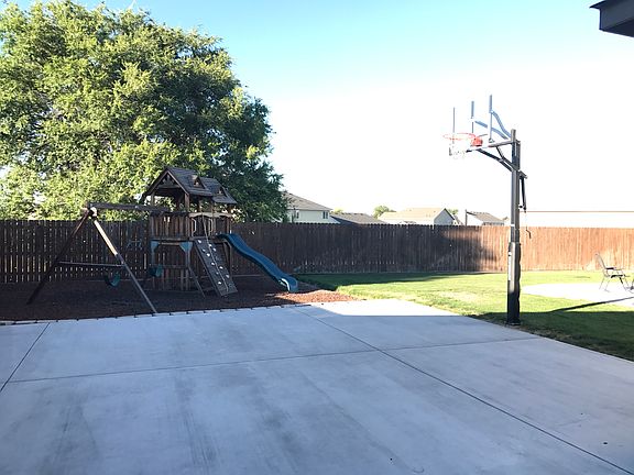 Basketball Court/Play Area