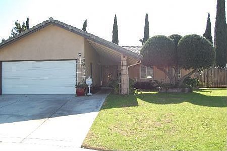 1st image of 1000 Twin Canyon Ln