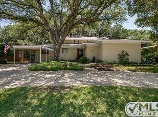 3925 Weyburn Dr, Fort Worth, TX 76109