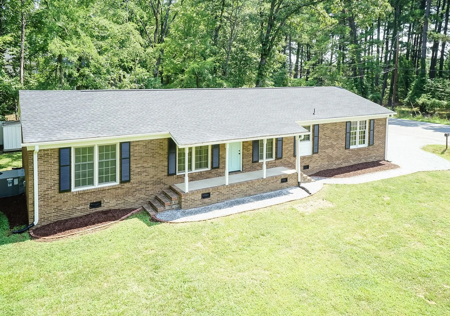 Amazing Home in Butner! — Photo 1