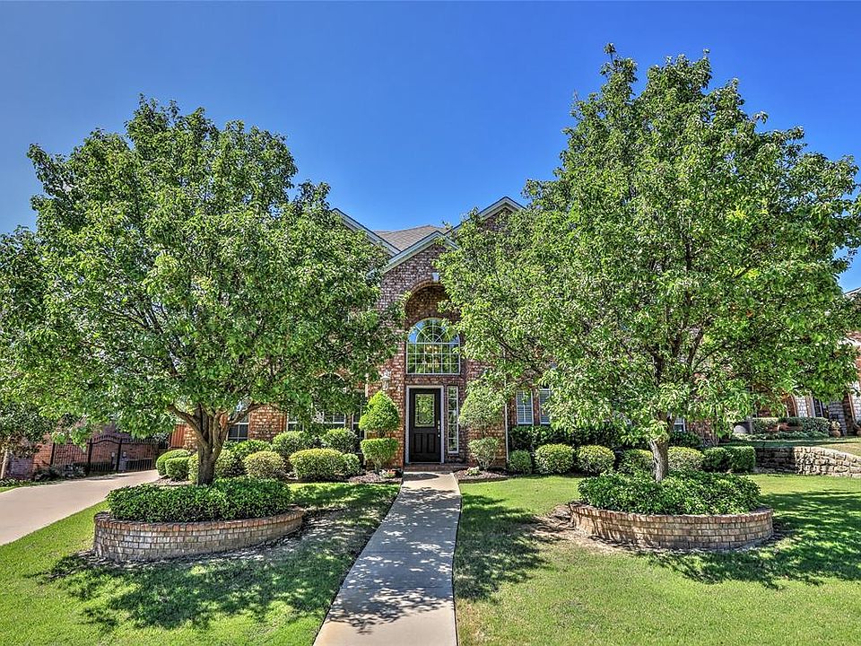 1st image of 6417 Fianna Hills Dr