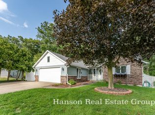 3938 Oak Valley Ct SW, Wyoming, MI 49519