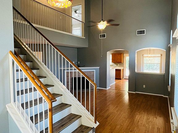 4th image of 3605 Rock Shelf Ln