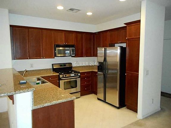 5th image of 6217 Sugartree Ave