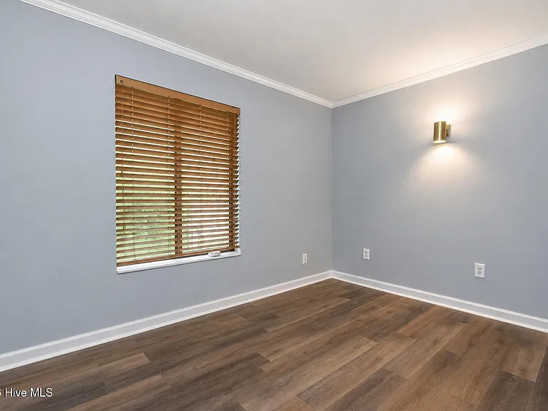465 Forest Hills Dr — Photo 8