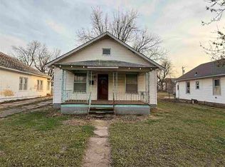 809 W McKinley Ave, Blackwell, OK 74631