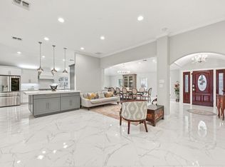 106 Mignon Ln, Houston, TX 77024