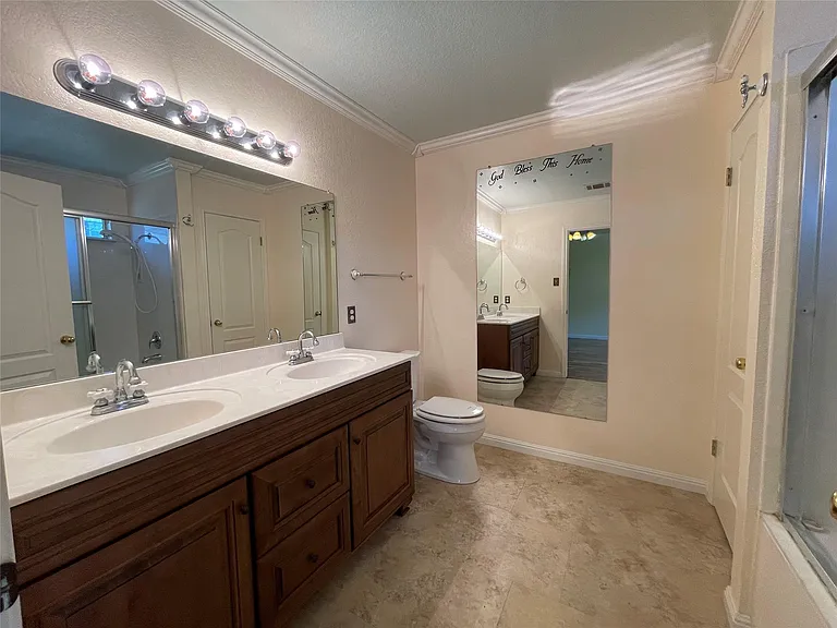 3906 Haleys Way — Photo 16
