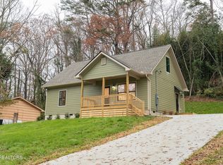 5207 Daphne Dr, Knoxville, TN 37914