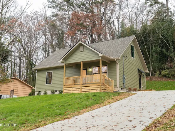 5207 Daphne Dr, Knoxville, TN 37914