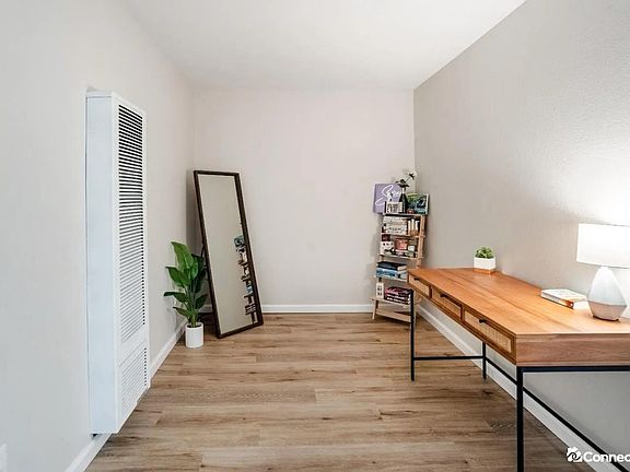 3rd image of 325 Valle Vista Ave