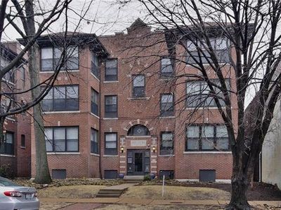 5621-5631 Pershing Ave #21, Saint Louis, MO, 63112