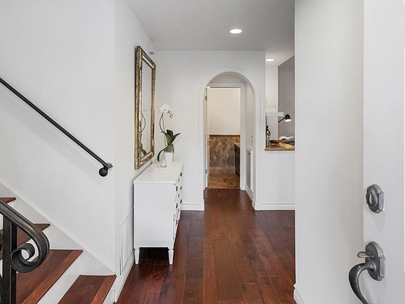 5th image of 30990 Old Colony Way