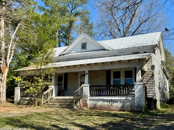 315 S Pine Street, Spring Hope, NC 27882