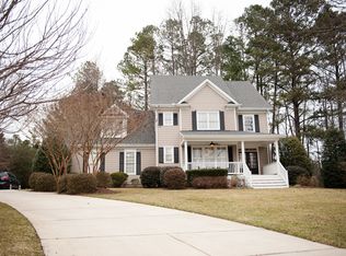 204 Cakebread Ct, Cary, NC 27519