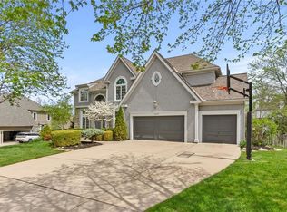 14009 Lucille St, Overland Park, KS 66221