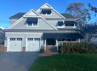 37 Navesink Dr, Monmouth Beach, NJ 07750