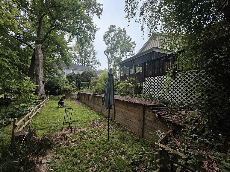 8120 Paisley Pl — Photo 48