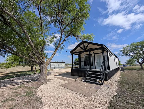 120 Water Hole Ln Photo 1