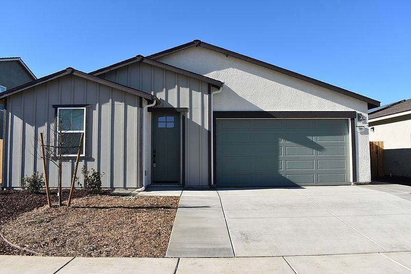 1st image of 399 Gallaway Ct