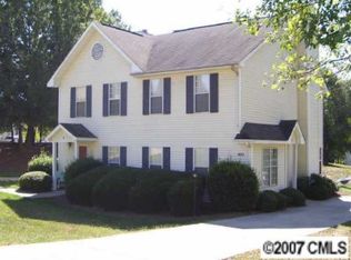 820 Selwyn Oaks Ct APT A, Charlotte, NC 28209