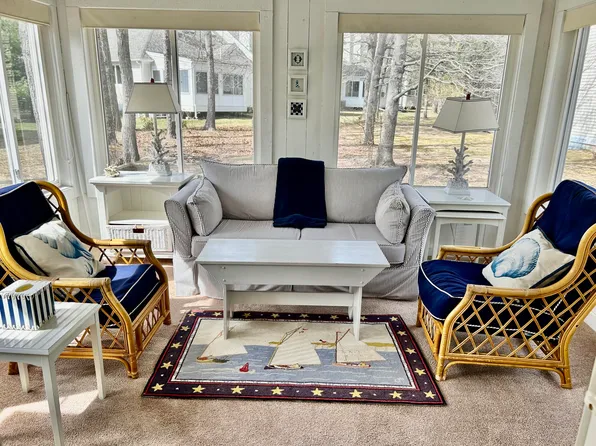 28 Windward Street UNIT 28, Mashpee, MA 02649