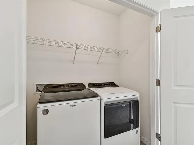 2880 Evergreen Elm Pass — Photo 41