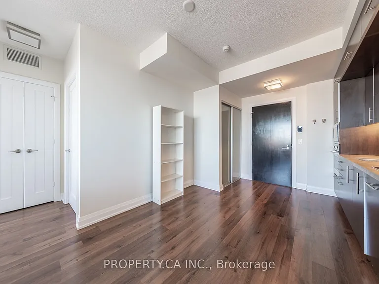 5 Sheppard Ave E #3422 — Photo 15