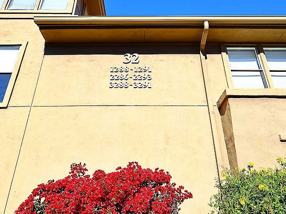 3rd image of 19777 N 76th St APT 2291