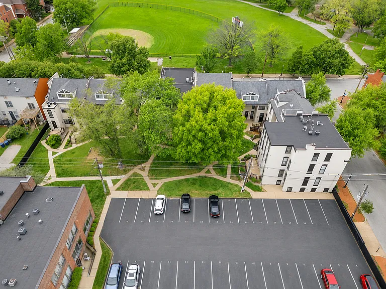 1500 Menard Apartments — Photo 5