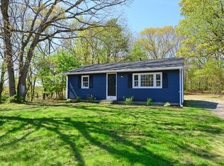 250 Mendon Rd, North Attleboro, MA 02760