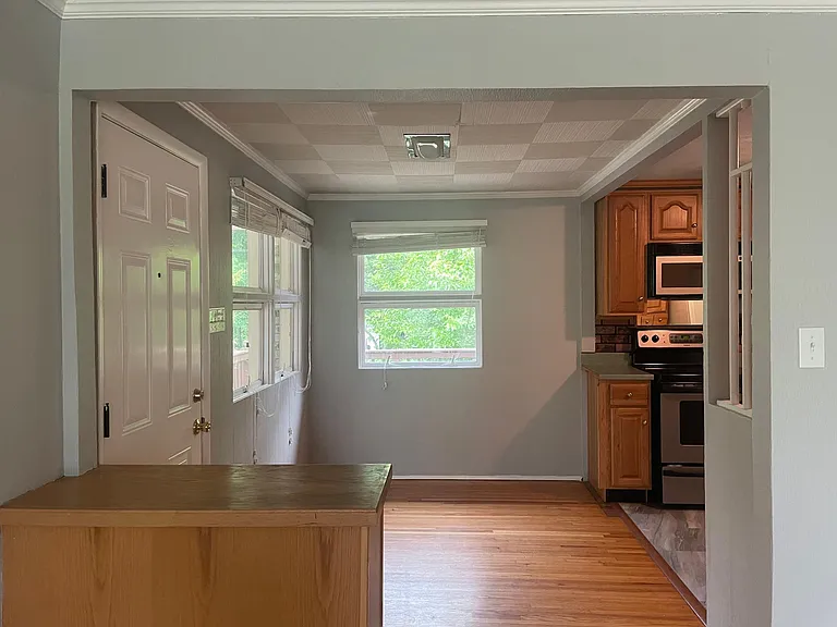 214 W Meadow Dr — Photo 22