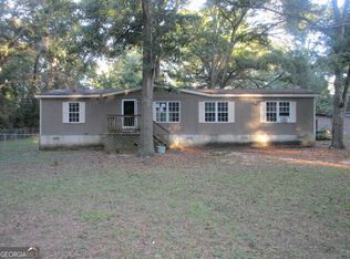 205 Ruby Rd, Jackson, GA 30233