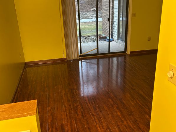 1570 W Pond #12, Okemos, MI 48864