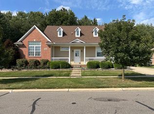 26663 Boston Dr, Chesterfield, MI 48051