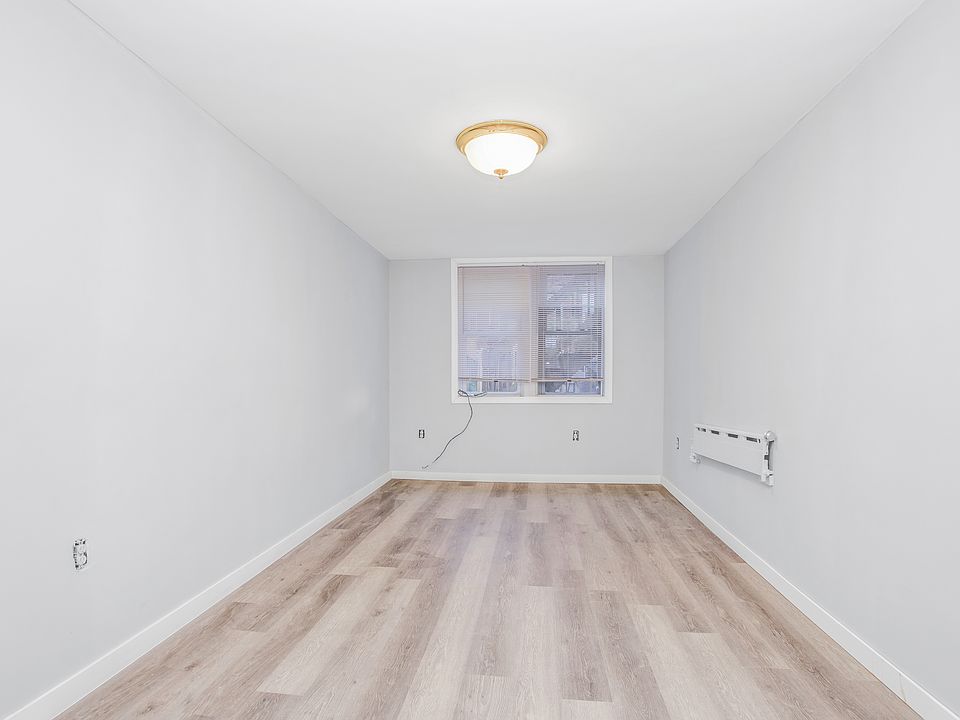 1st image of 2930 Brighton 12th St