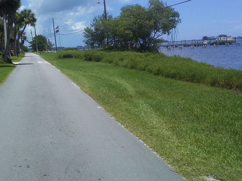 1st image of 3113 N Indian River Dr