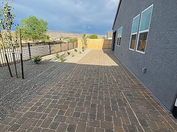 3rd image of 2130 Portneuf Dr