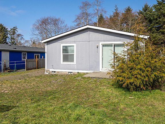3rd image of 1028 NE 14th Ave