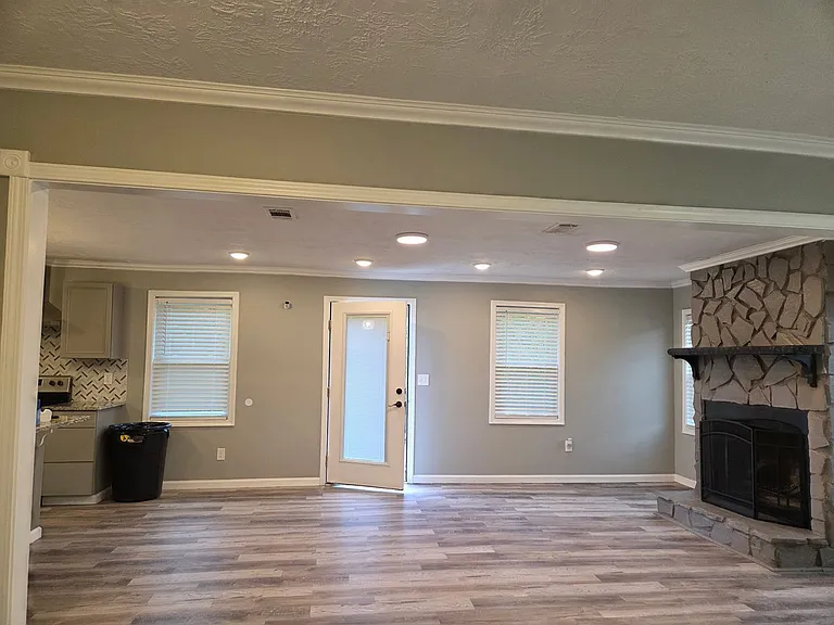 3320 Hillis Rd — Photo 10