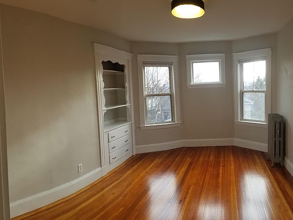 5th image of 38 Fainwood Cir #3