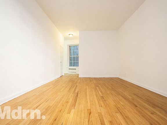 2nd image of 320 E 50th St APT 1A