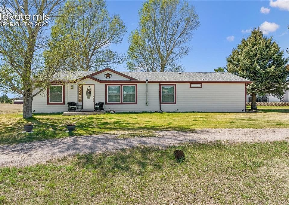 1st image of 30573 Mountain View Trl