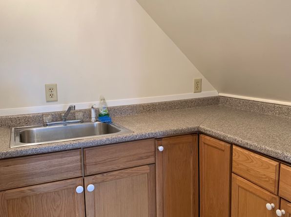 612 Bell St APT 3
