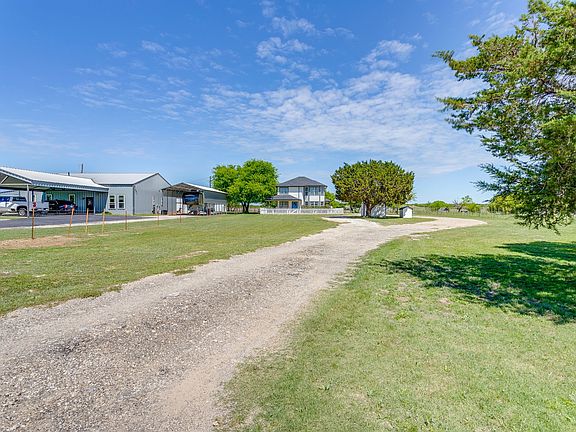 5th image of 8112 Godley Rd