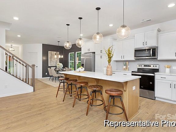 4th image of 5067 Mooreland Oaks Way #30