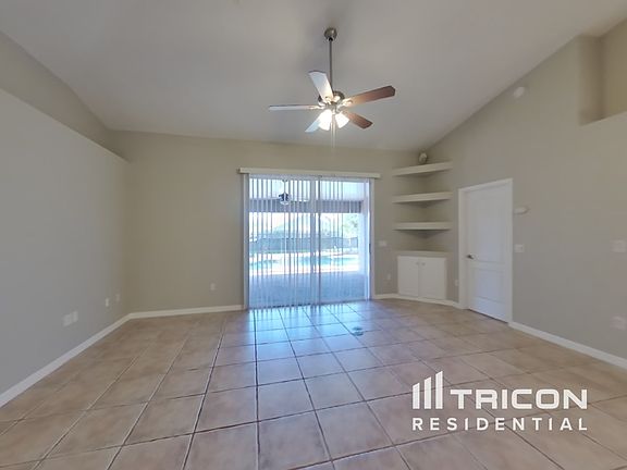 2nd image of 1427 Brayton Cir