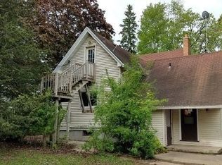 4884 Ripon Pl, Oshkosh, WI 54904