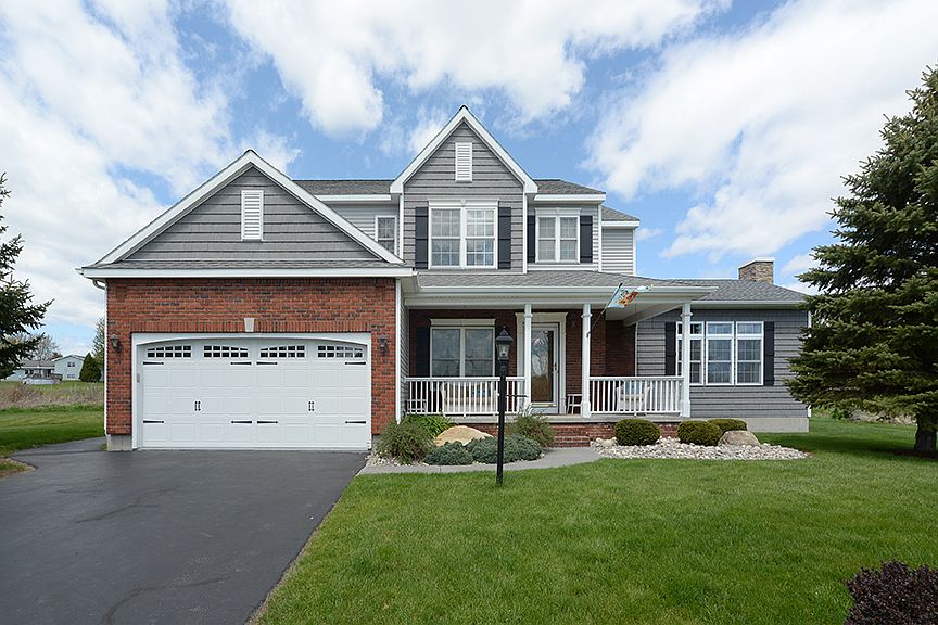 1st image of 4 Rose Ct